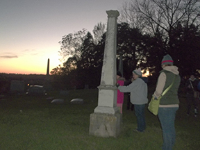 Linwood Cemetery Photo 4