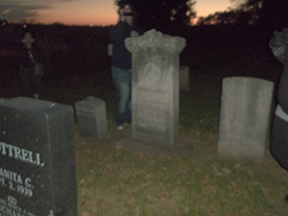 Linwood Cemetery Photo 5